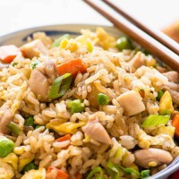 CHICKEN FRIED RICE